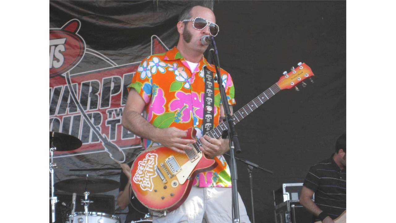 aaron barrett net worth - Article 1